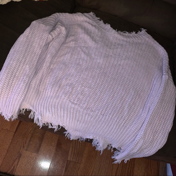 New Lavender top w/ distress - Picture 5 of 8